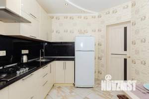 1-к квартира, посуточно, 40м2, 2/11 этаж