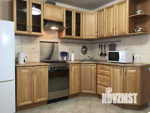 2-к квартира, посуточно, 54м2, 1/1 этаж