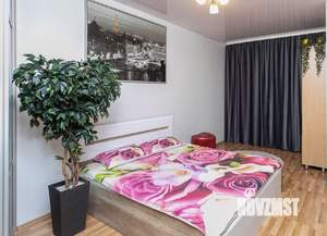 1-к квартира, посуточно, 38м2, 3/6 этаж