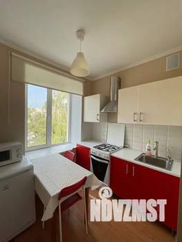 3-к квартира, посуточно, 60м2, 5/5 этаж