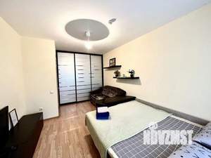 1-к квартира, посуточно, 35м2, 1/1 этаж
