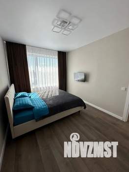 1-к квартира, посуточно, 37м2, 17/25 этаж