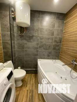 Студия квартира, посуточно, 32м2, 8/11 этаж