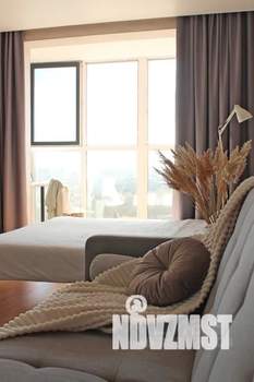 Студия квартира, посуточно, 30м2, 26/28 этаж