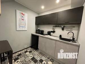 1-к квартира, посуточно, 30м2, -1/3 этаж