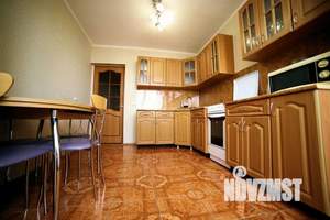 1-к квартира, посуточно, 62м2, 1/1 этаж