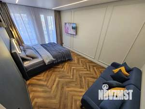 1-к квартира, посуточно, 39м2, 10/33 этаж