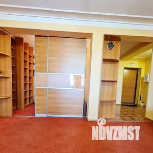 Студия квартира, посуточно, 67м2, 7/12 этаж