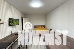 1-к квартира, посуточно, 38м2, 4/10 этаж