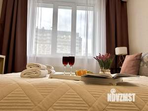 1-к квартира, посуточно, 42м2, 5/25 этаж