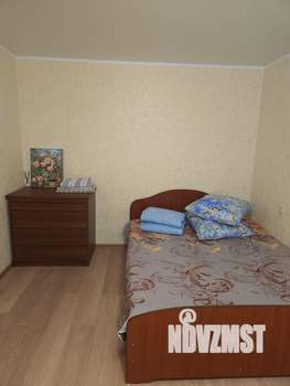 2-к квартира, посуточно, 52м2, 1/9 этаж