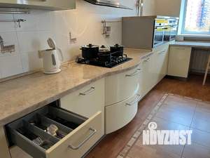 3-к квартира, посуточно, 130м2, 3/10 этаж