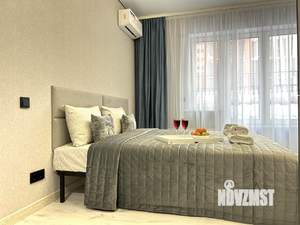 Студия квартира, посуточно, 34м2, 2/20 этаж