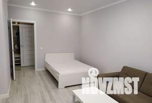 1-к квартира, на длительный срок, 42м2, 7/24 этаж