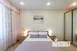 2-к квартира, посуточно, 60м2, 7/18 этаж