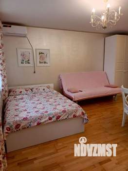 Студия квартира, посуточно, 30м2, 2/10 этаж