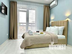 1-к квартира, посуточно, 42м2, 13/18 этаж