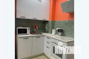 2-к квартира, посуточно, 45м2, 20/28 этаж