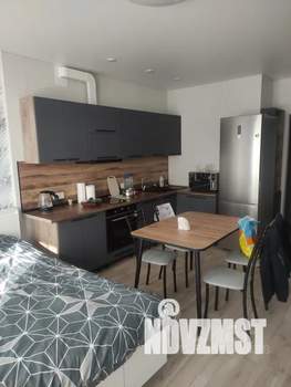 Студия квартира, посуточно, 32м2, 5/25 этаж