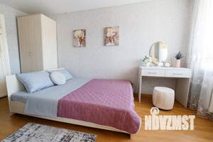 2-к квартира, посуточно, 50м2, 1/1 этаж