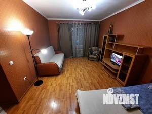 1-к квартира, посуточно, 37м2, 1/1 этаж