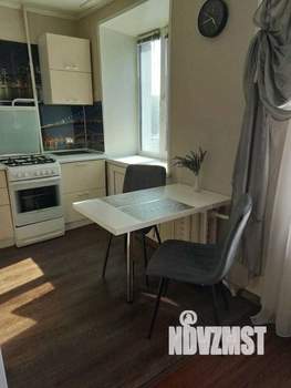 2-к квартира, посуточно, 50м2, 1/1 этаж