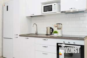Студия квартира, посуточно, 28м2, 6/25 этаж