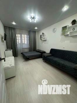 1-к квартира, посуточно, 42м2, 1/1 этаж