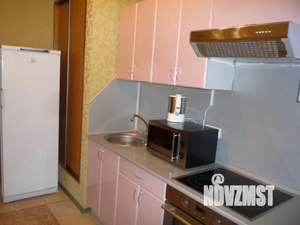 2-к квартира, посуточно, 57м2, 3/16 этаж