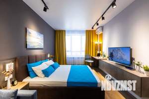 1-к квартира, посуточно, 42м2, 18/25 этаж