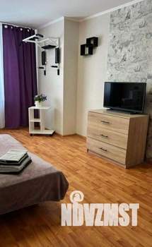 1-к квартира, посуточно, 64м2, 1/1 этаж