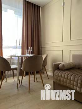 Студия квартира, посуточно, 30м2, 12/21 этаж