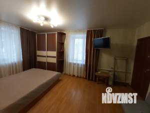 1-к квартира, посуточно, 32м2, 1/5 этаж