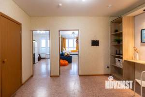 1-к квартира, посуточно, 48м2, 1/1 этаж
