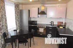 2-к квартира, посуточно, 63м2, 8/18 этаж