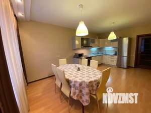 3-к квартира, посуточно, 138м2, 5/13 этаж