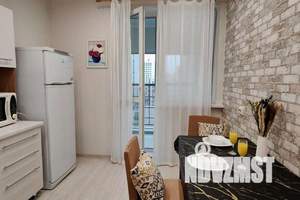 1-к квартира, посуточно, 40м2, 8/13 этаж