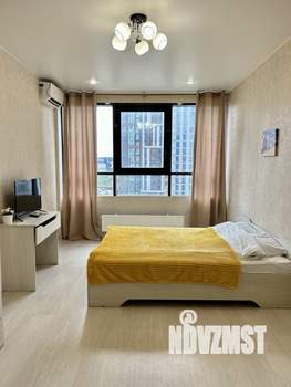 1-к квартира, посуточно, 42м2, 4/21 этаж