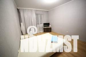 1-к квартира, посуточно, 38м2, 9/22 этаж