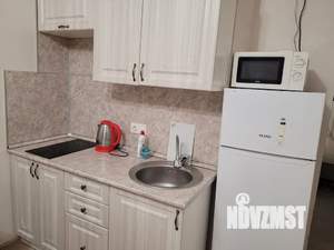 Студия квартира, посуточно, 25м2, 15/17 этаж