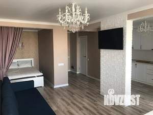 1-к квартира, посуточно, 38м2, 13/24 этаж