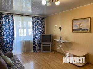 1-к квартира, посуточно, 36м2, 1/1 этаж