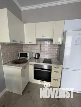 1-к квартира, посуточно, 40м2, 4/21 этаж