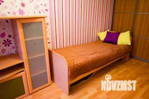 2-к квартира, посуточно, 47м2, 3/5 этаж