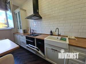 3-к квартира, посуточно, 76м2, 1/1 этаж