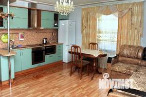 1-к квартира, посуточно, 60м2, 1/1 этаж