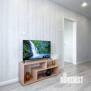 1-к квартира, посуточно, 37м2, 1/1 этаж