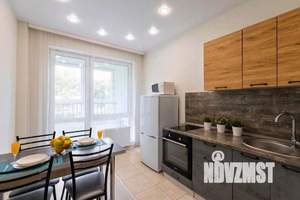 1-к квартира, посуточно, 37м2, 1/1 этаж