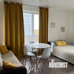 1-к квартира, посуточно, 35м2, 1/1 этаж