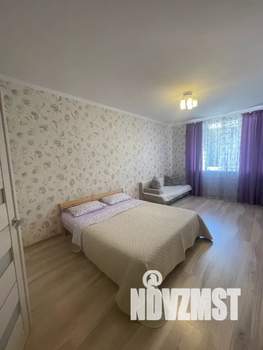 1-к квартира, посуточно, 56м2, 2/20 этаж